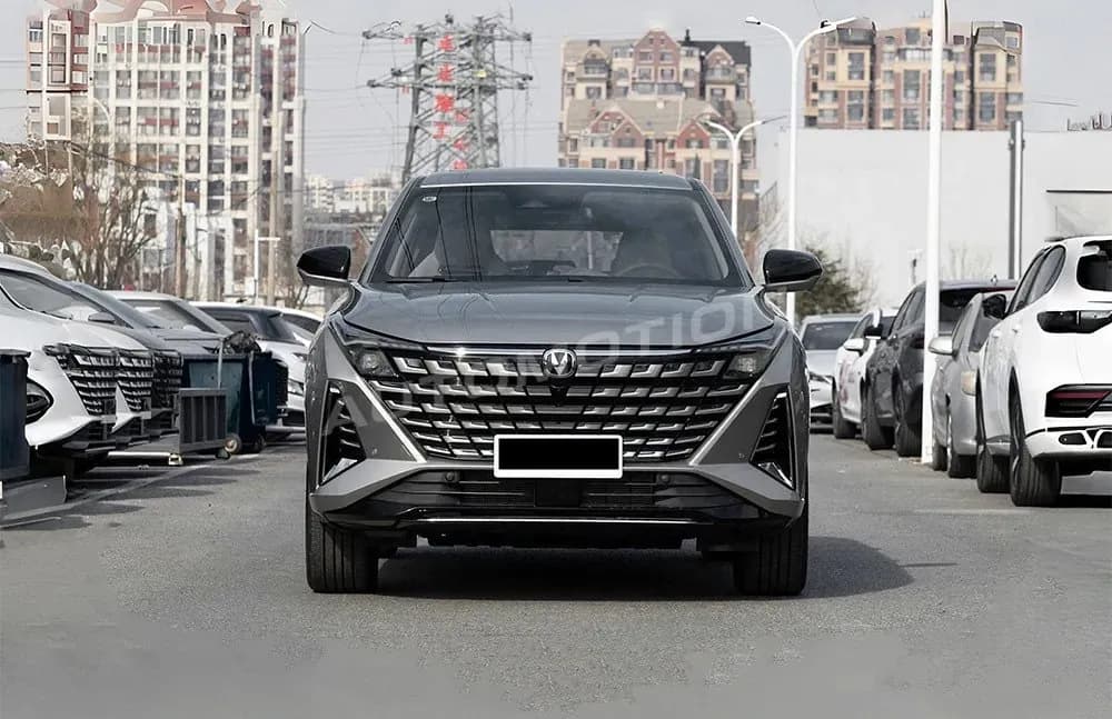 Changan UNI-Z, listing photo 2 of 9