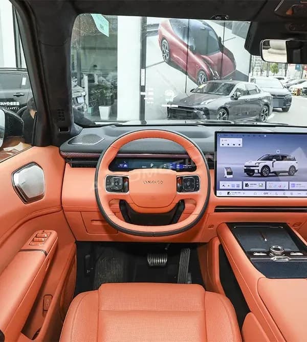 Lynk & Co 900, listing photo 6 of 9
