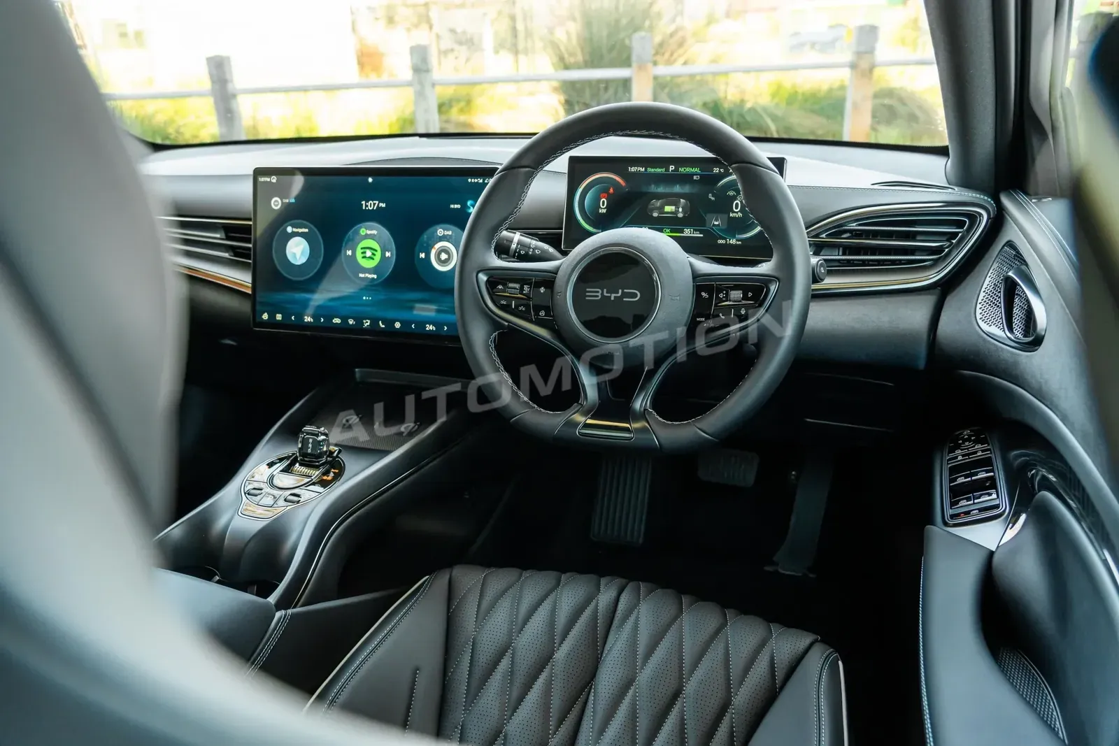 BYD Seal, listing photo 7 of 15
