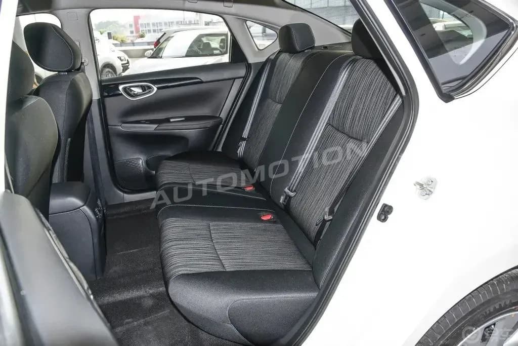 Nissan Sylphy, listing photo 14 of 14