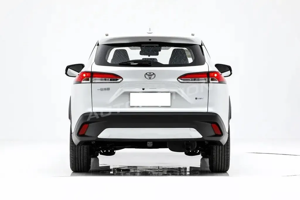 Toyota Corolla Cross HEV, listing photo 8 of 15