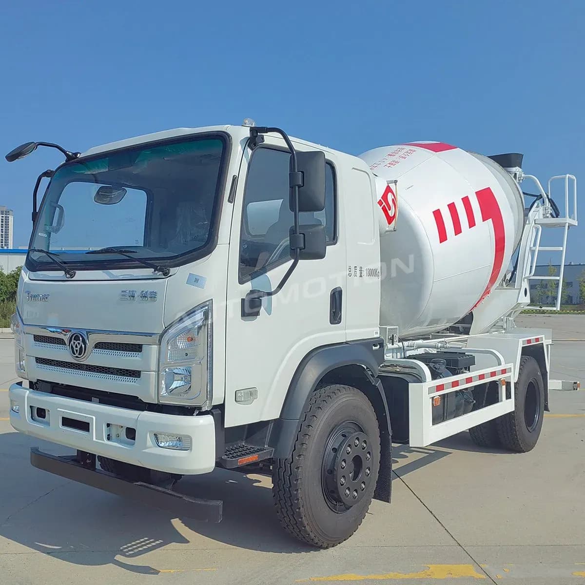 Tri-Ring 4×2 Concrete Mixer Truck, listing photo 6 of 8