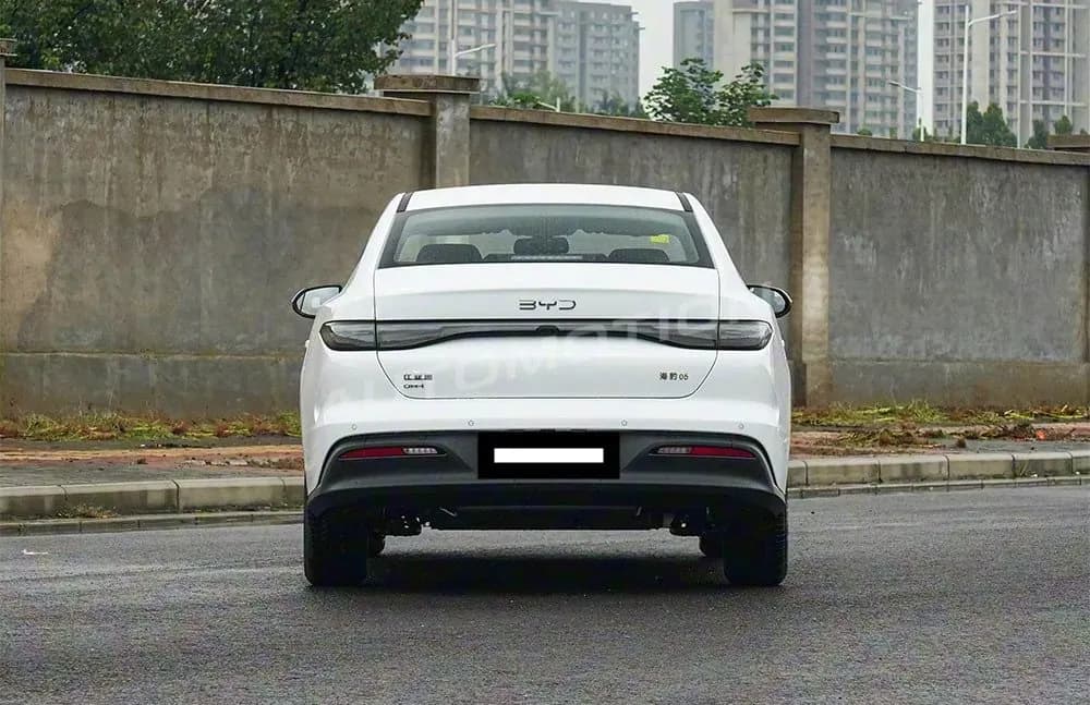 BYD Seal 05 DM-i, listing photo 5 of 28