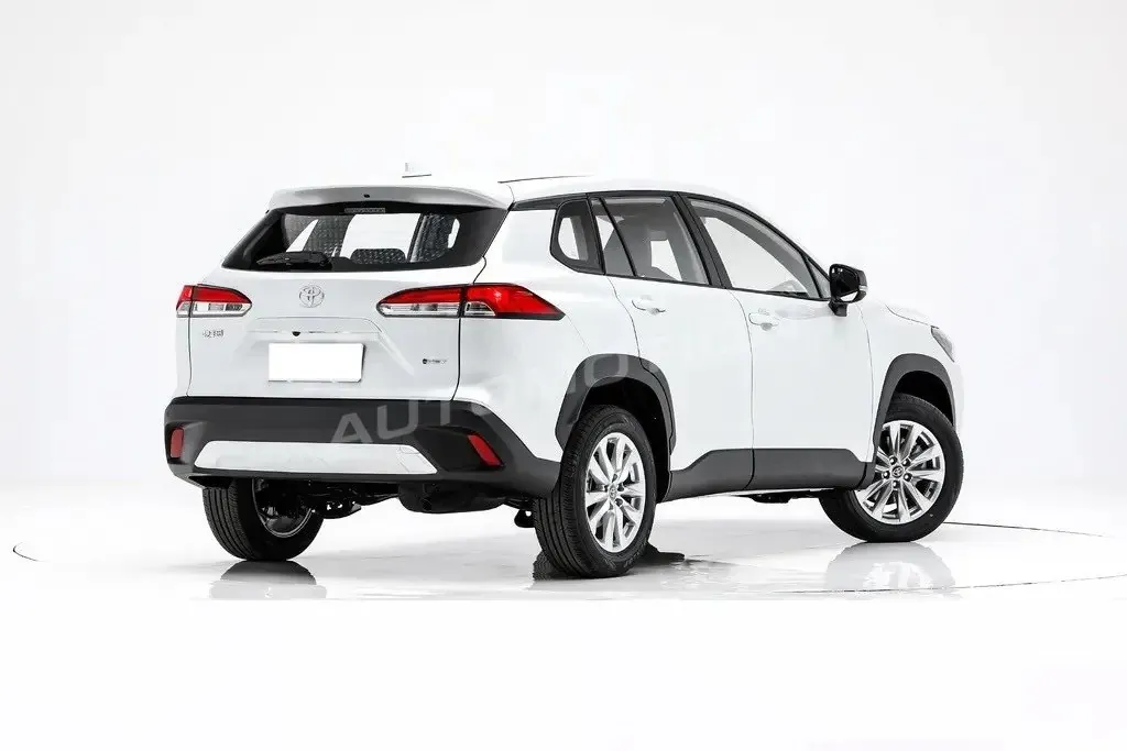 Toyota Corolla Cross HEV, listing photo 6 of 15