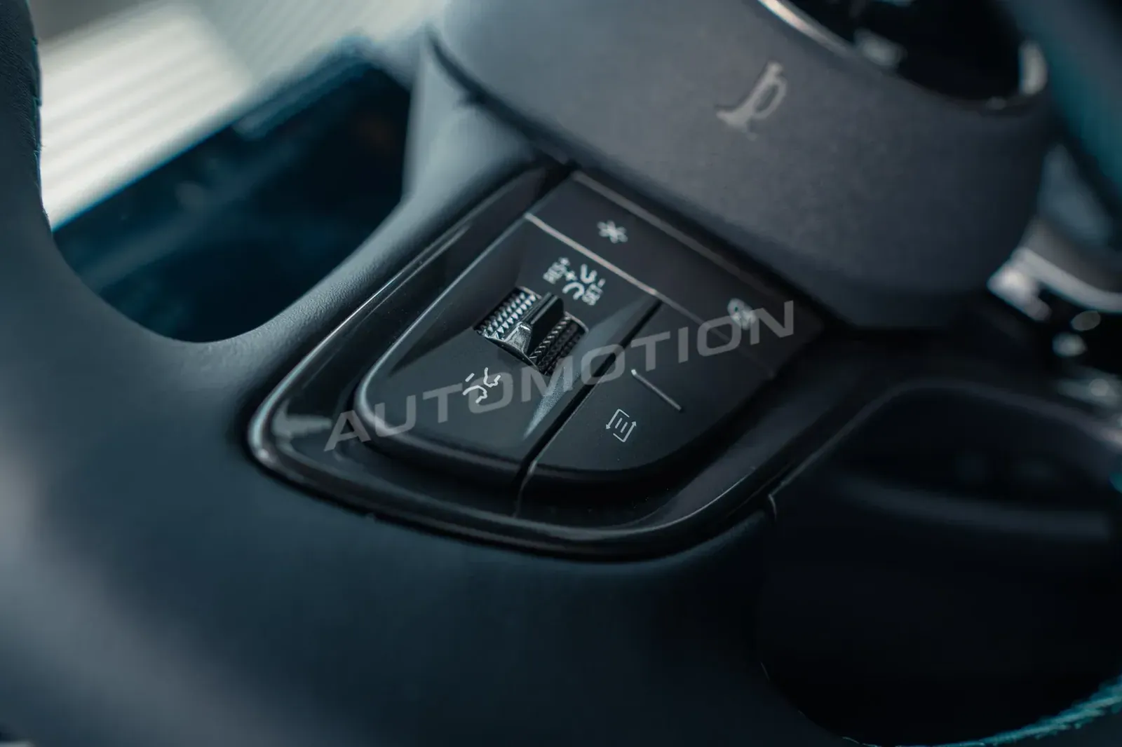 BYD Seal 06 DM-i Touring, listing photo 7 of 11