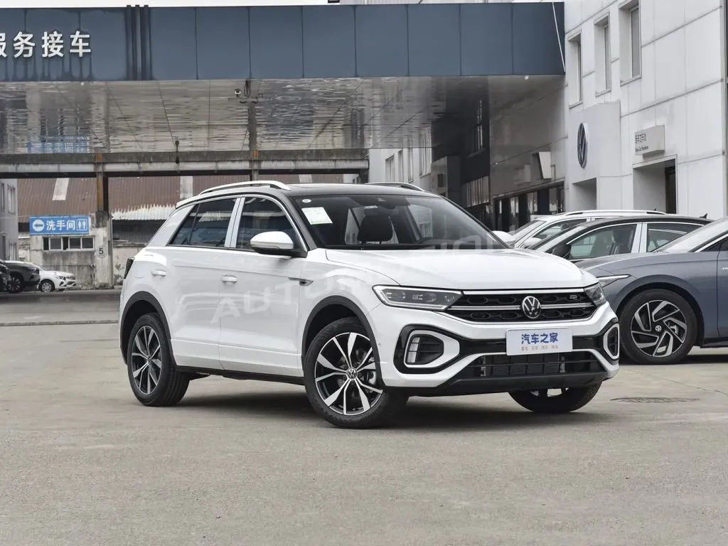 Volkswagen T-Roc, listing photo