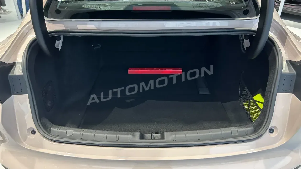 Leapmotor B01, listing photo 13 of 13