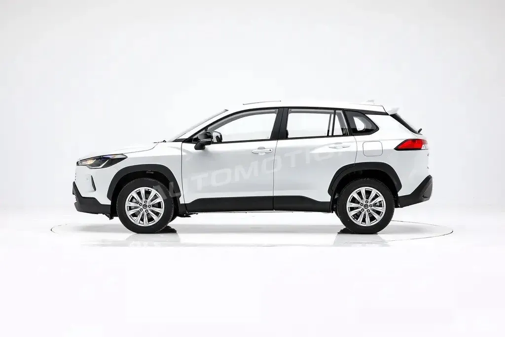 Toyota Corolla Cross HEV, listing photo 5 of 15