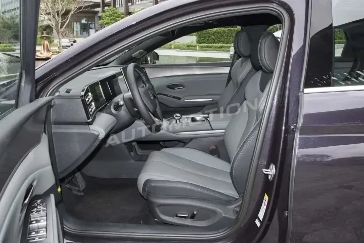 BYD Qin L DM-i, listing photo 6 of 14