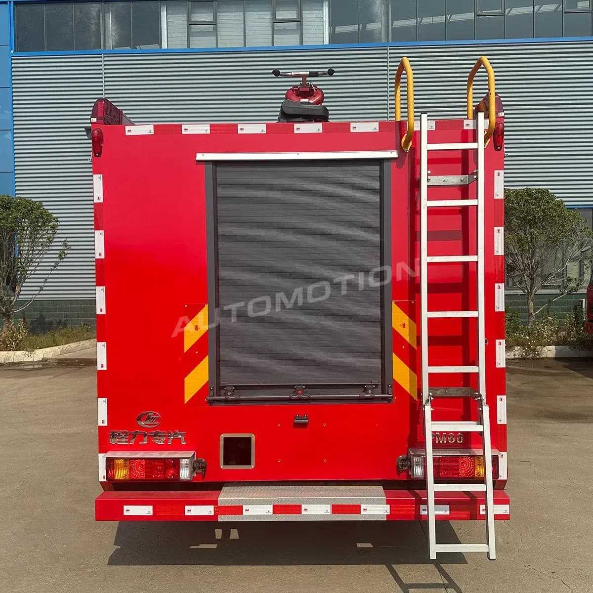 Tri-Ring 4×2 Fire Truck, listing photo 3 of 7