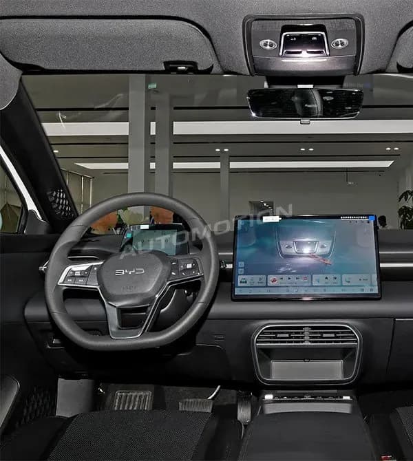 BYD e7, listing photo 5 of 8