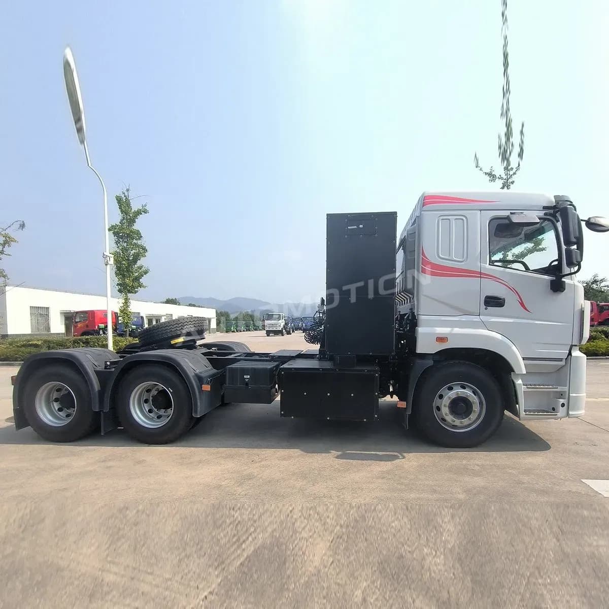 Tri-Ring 6×4 Tractor Truck, listing photo 4 of 9