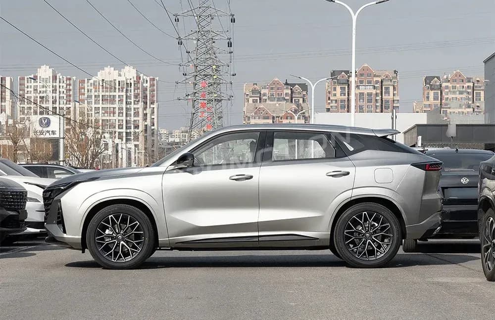 Changan UNI-Z, listing photo 3 of 9