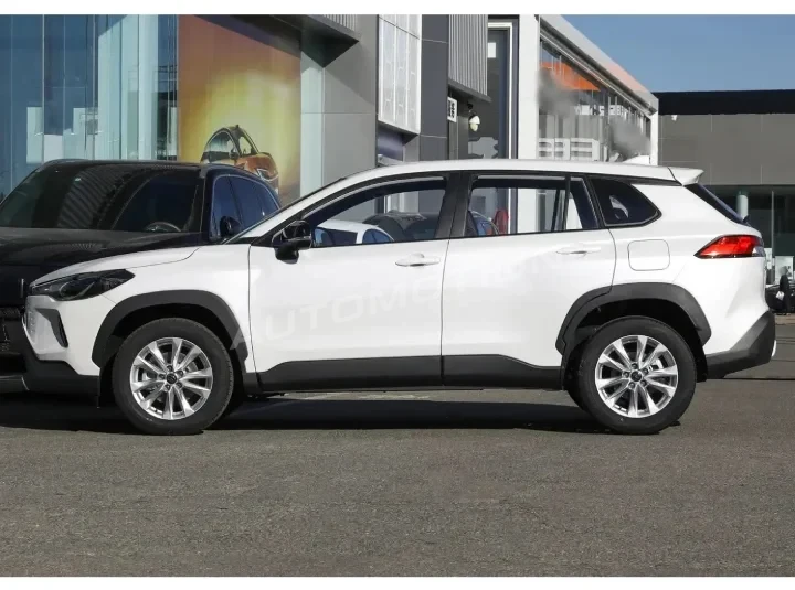 Toyota Corolla Cross - Image 5