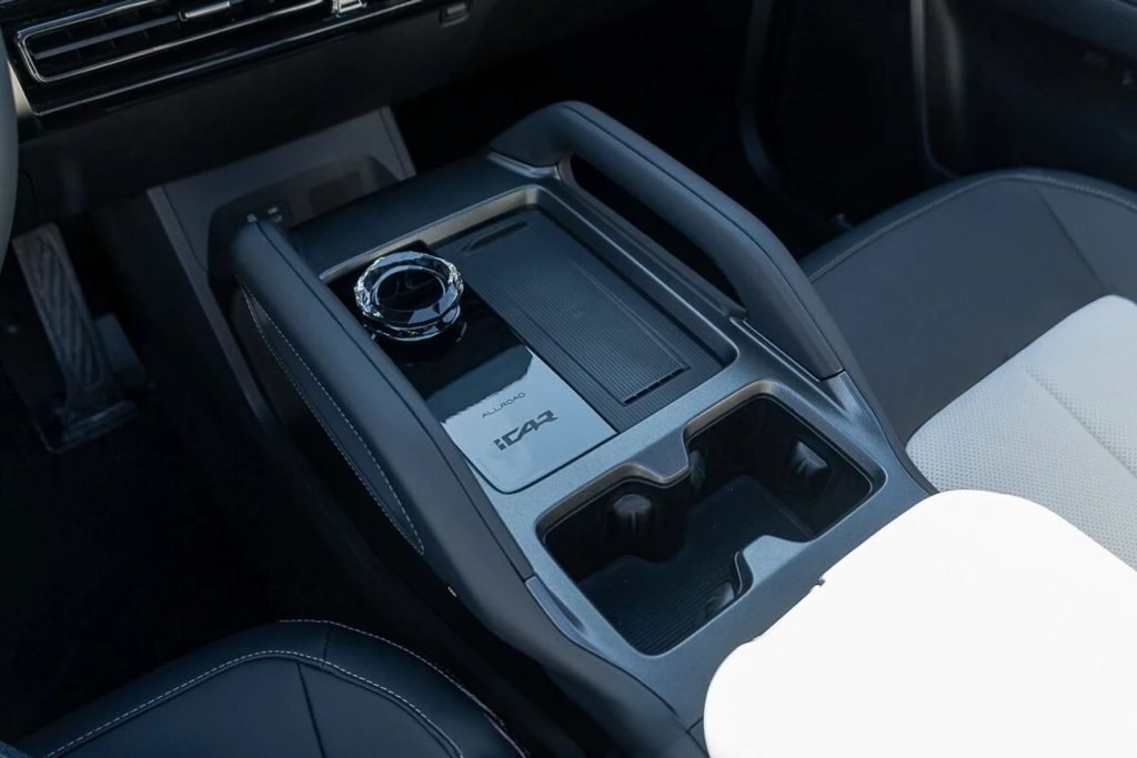2025 ICAR 03T 2WD - Image 7