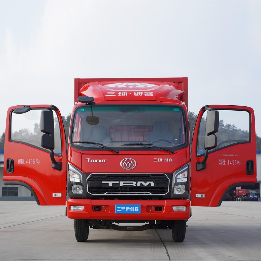 Tri-Ring 4×2 Electric Logistics Truck - Image 4