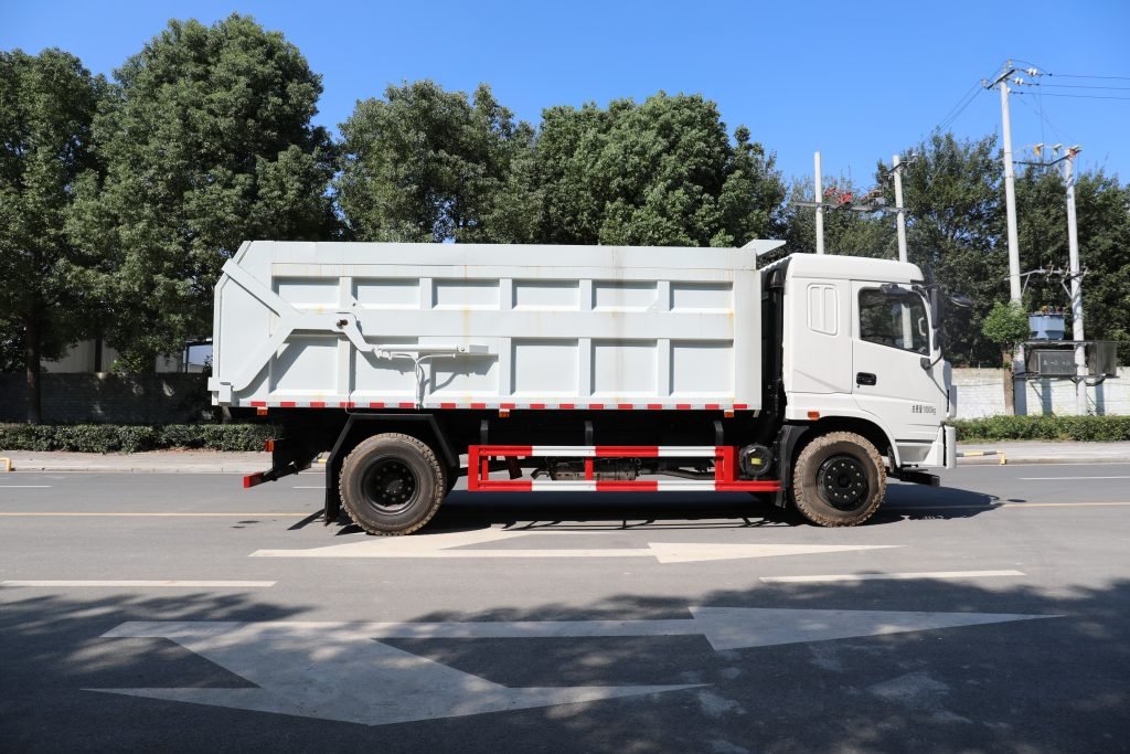 Tri-Ring 4×2 Electric Box Garbage Truck - Image 6