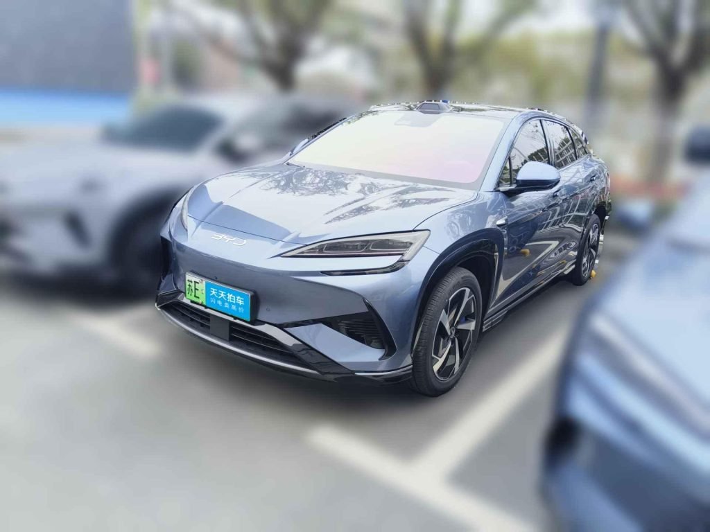 2025 BYD Sealion 7 - Image 2