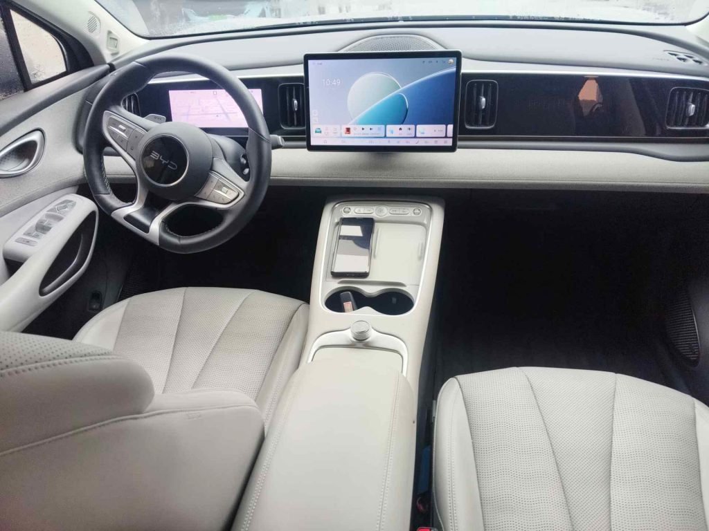 2025 BYD Sealion 05 - Image 14