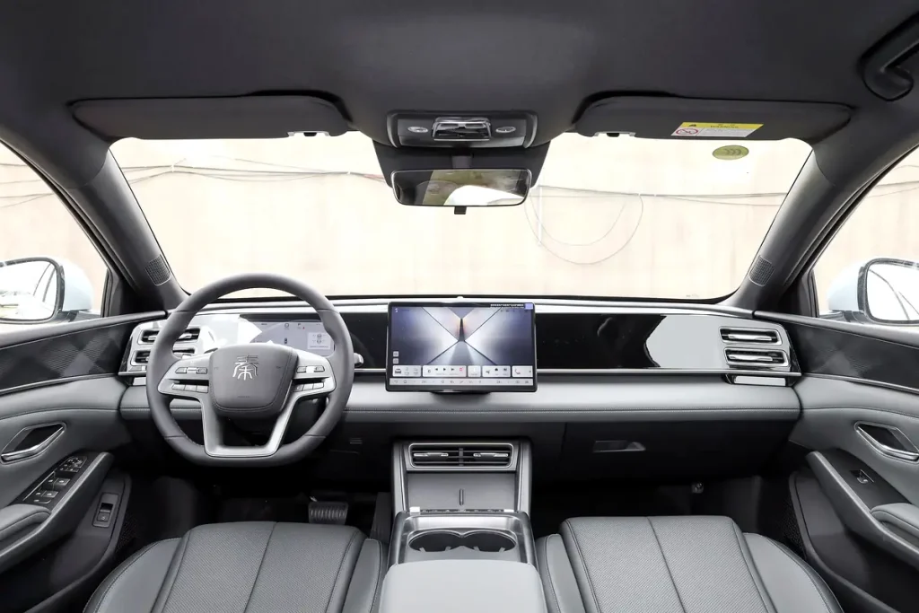 2025 BYD Qin L DM - Image 8