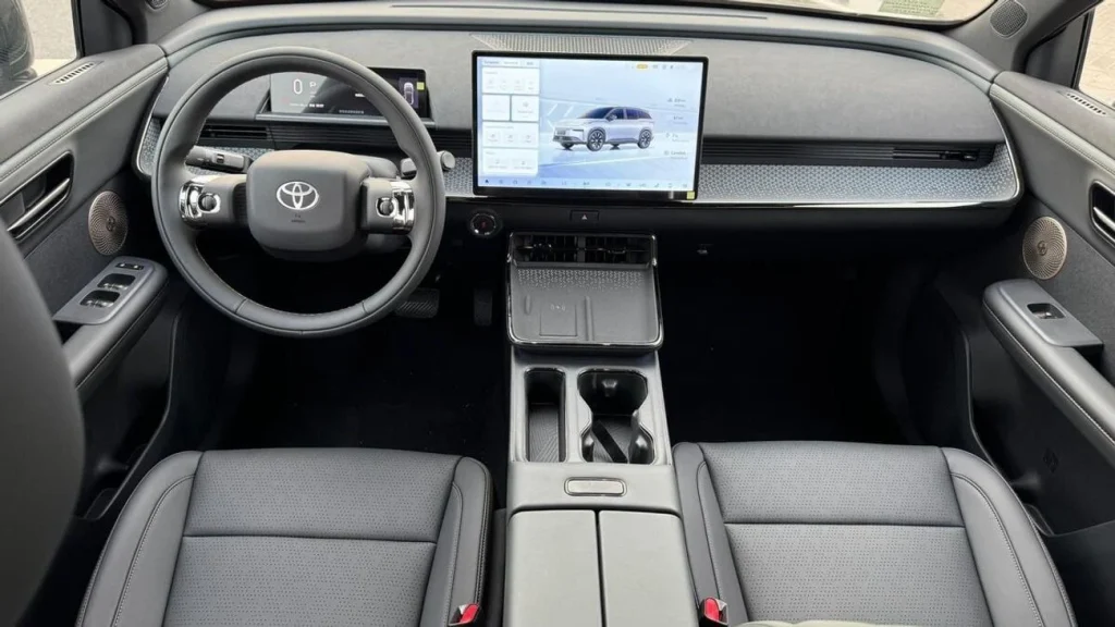 2025 Toyota bZ3X - Image 10