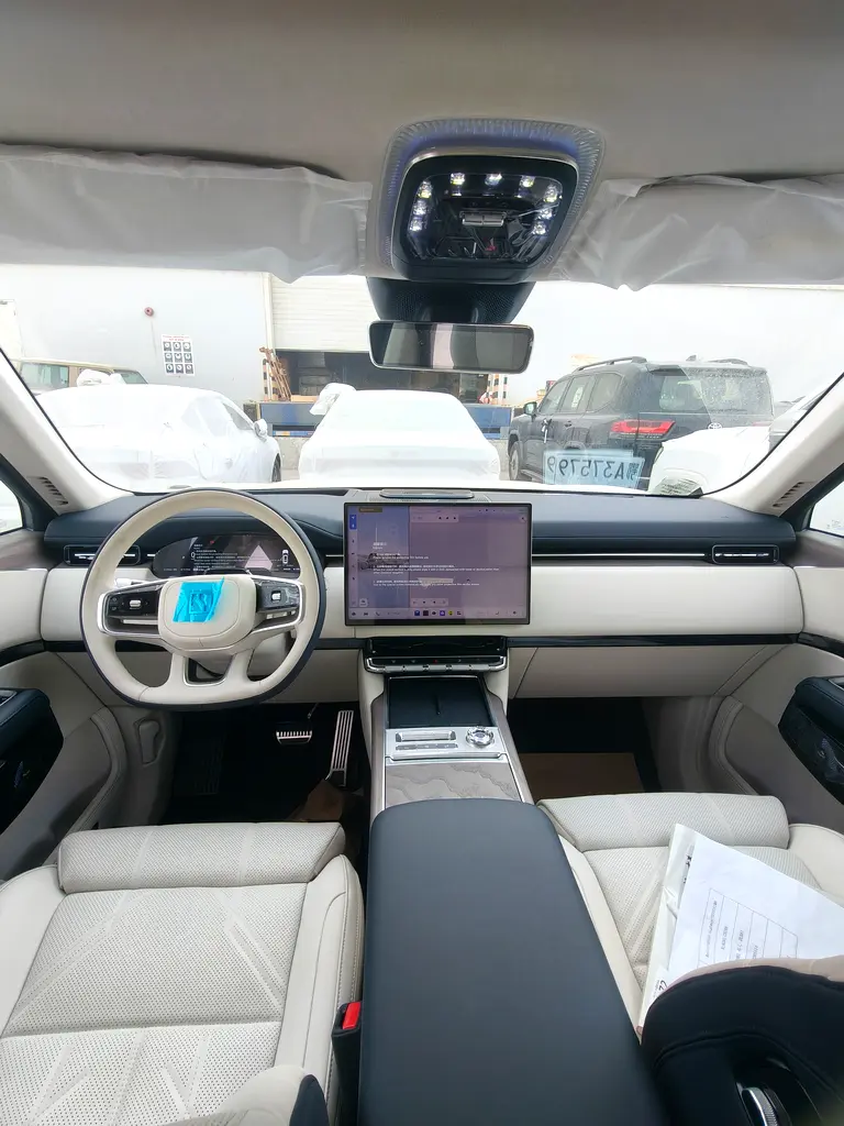 2025 Zeekr 9X Ultra - Image 14
