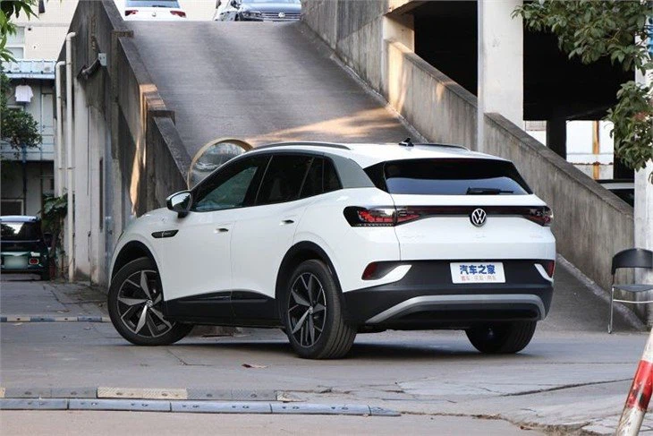 2026 Volkswagen ID.4 Pure - Image 4